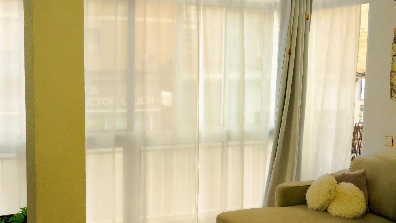 Apartamento Centro Playa Estacion De Tren Málaga Kültér fotó