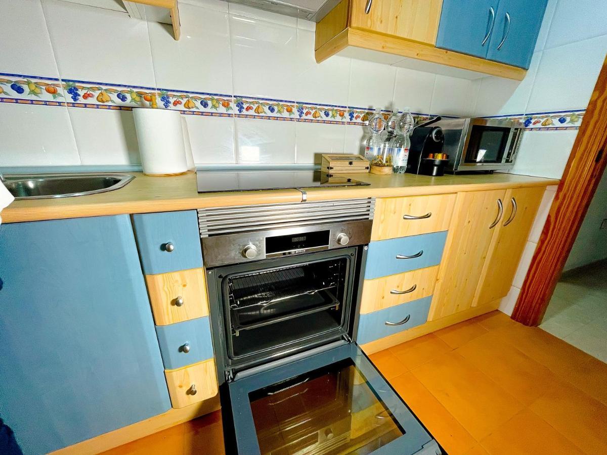 Apartamento Centro Playa Estacion De Tren Málaga Kültér fotó
